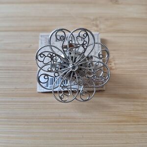 Decree Flower Stretch Ring